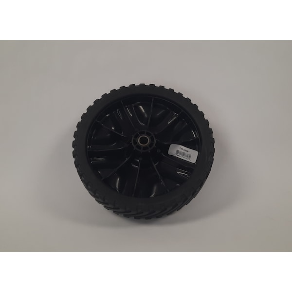 Wheel with Hubcap, 8 x 2